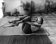 angie-dickinson-mc55