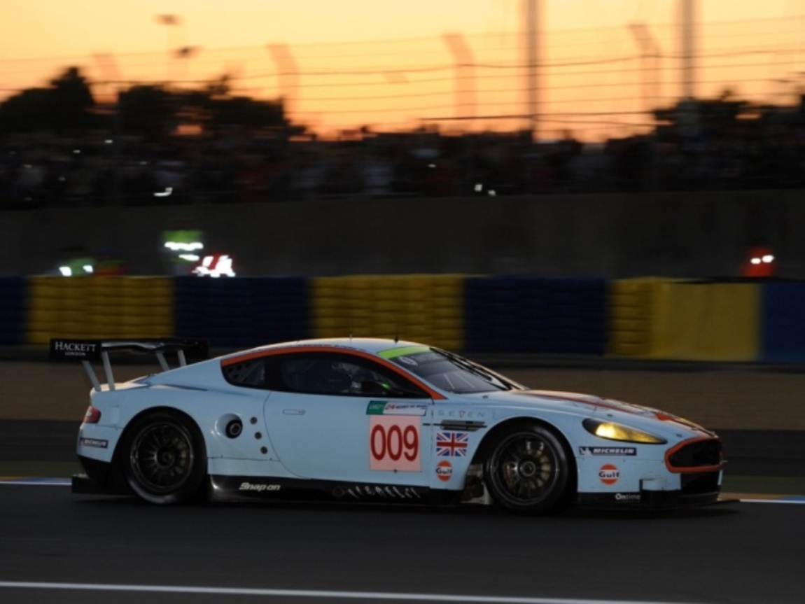 IXO 1/43 Aston Martin DBR9 Le Mans 2008 Gulf #007 Racing Model Car
