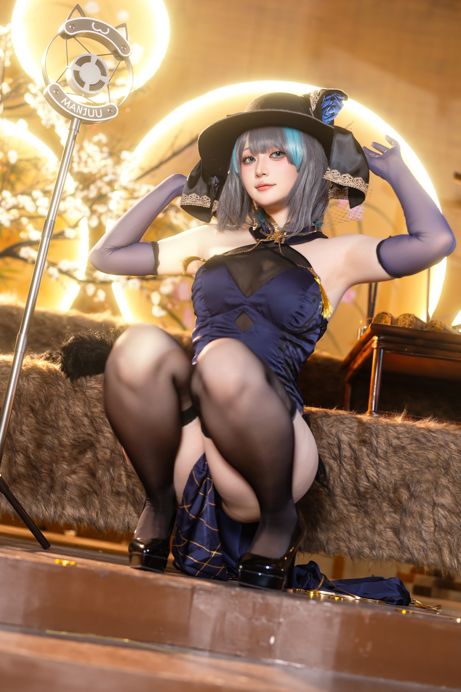 屿鱼 Yuyu 金装猫猫头 原创 Cosplay 写真集（60P｜747MB）插图