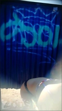 [Image: Voyeur37945140353.jpg]