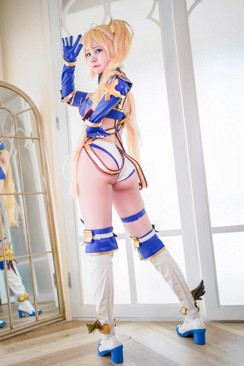 Arty亚缇 Bradamante Cosplay 写真【16P｜21.5MB】插图2