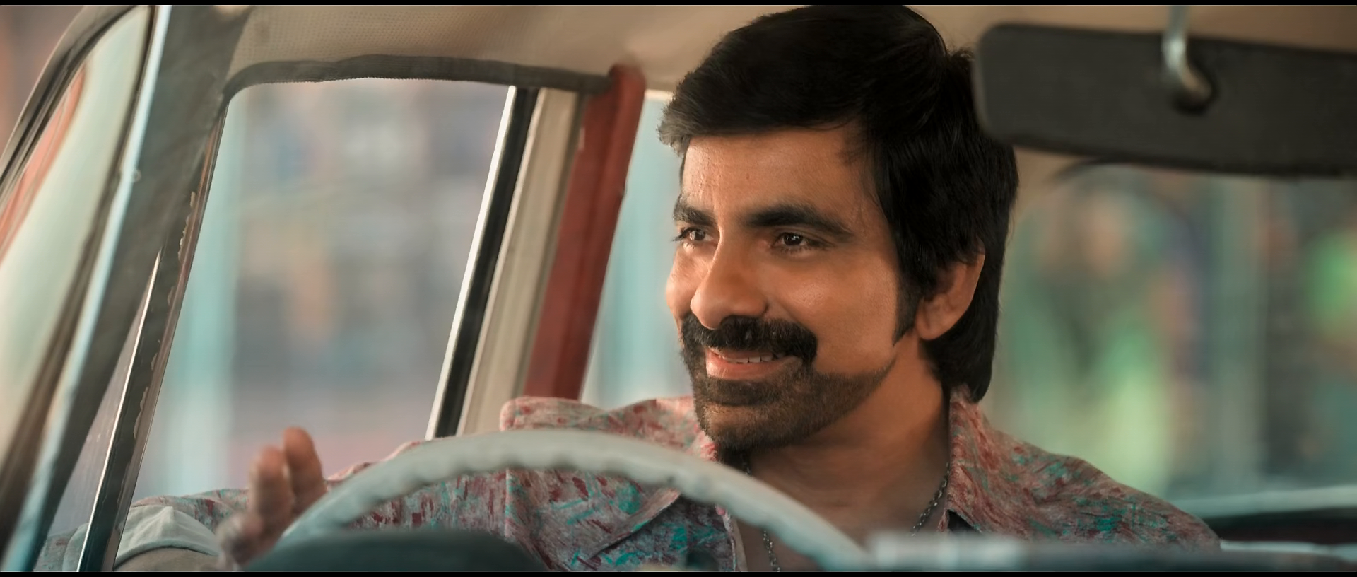 Disco Raja (2020) Telugu (WEBRip 1080p x265 HEVC 10bit AAC 5.1 ESub) - [Musafirboy]