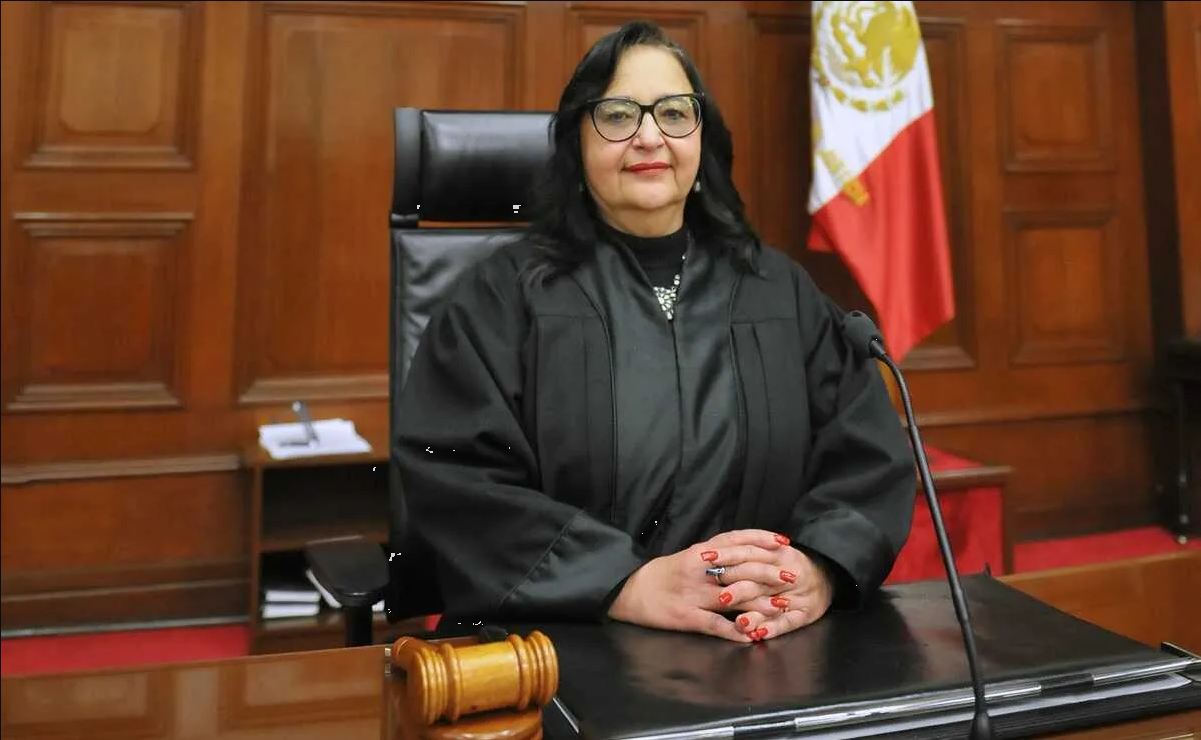 Norma Piña preside la Corte por mí: AMLO