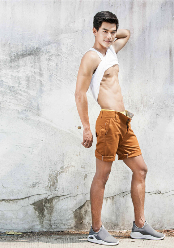 045