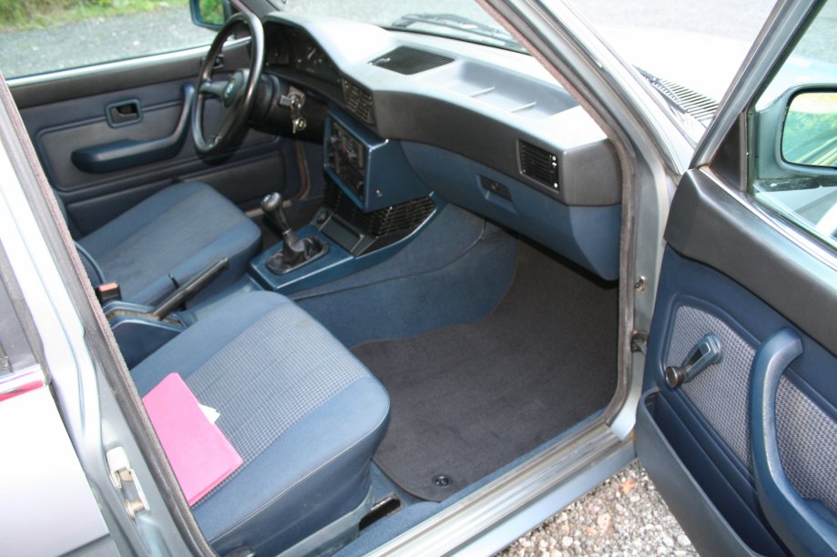 bmw-serija-5-518i-slika-85335168