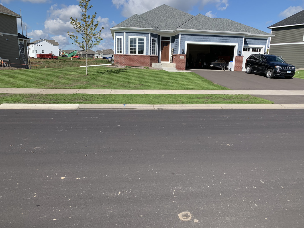 1B5A5C09-837C-422D-A470-83FC12627587