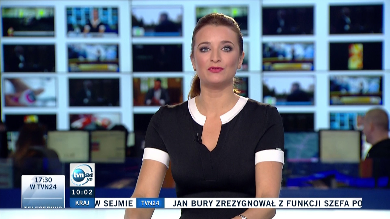 TVN_24_HD-03112015-0958.mts (0_04_01) 004050