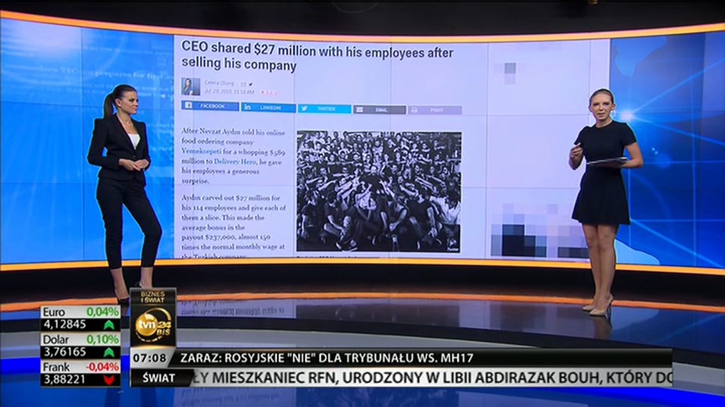 vlcsnap-2015-07-30-19h03m26s240