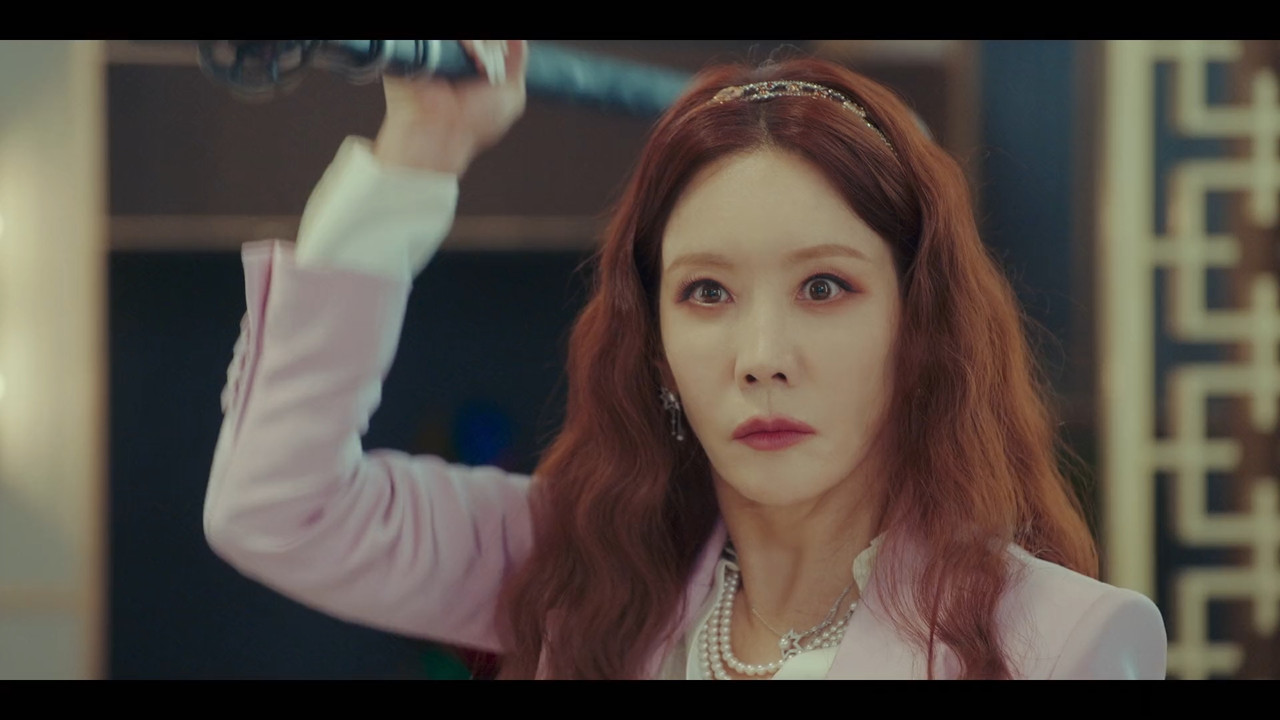 Cô nàng mạnh mẽ Gang Nam Soon_S01E01_Sự ra đời của cô nàng mạnh mẽ.mp4_snapshot_00.10.52.610