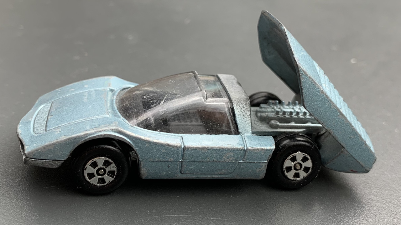 35ECAE70-2AAF-4B99-8864-1044E36EA60D_1_201_a