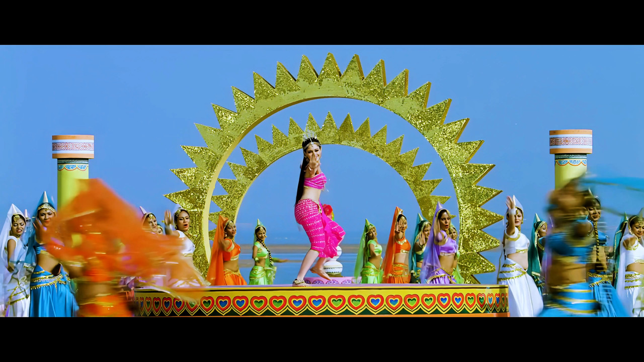 Tamanna Hot Song From Himmatwala Naino Main Sapna 4K (Best Quality).mp4_snapshot_00.12_[2021.04.05_1
