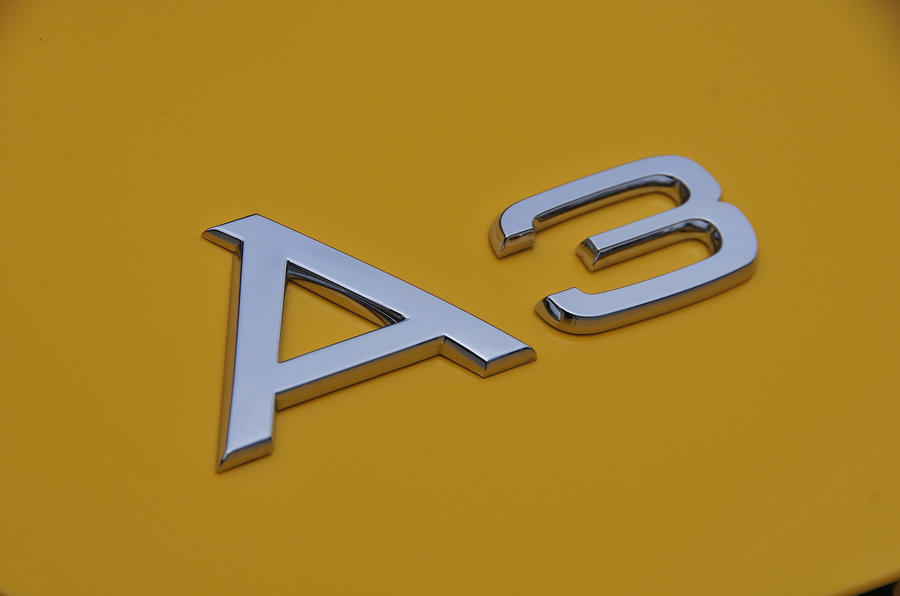 logo a3
