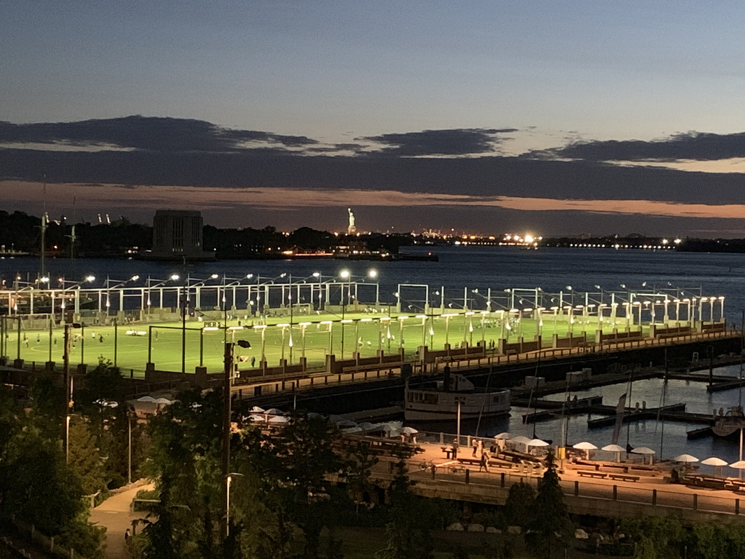 D7E506FE-167E-4944-9419-79F9A971980D