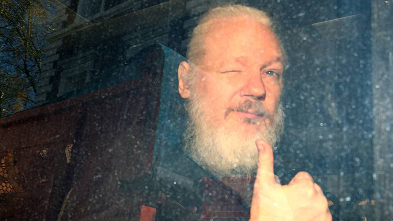 Julian Assange negó permiso para impugnar extradición