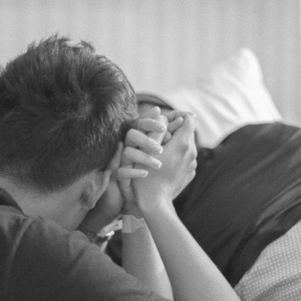 Rahel Vennya ditemani sang suami Niko Al-Hakim menjelang persalinan anak keduanya.