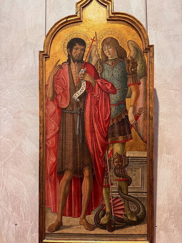 Есть город славный во французском междуречье. Зовется он, конечно же, Лион.