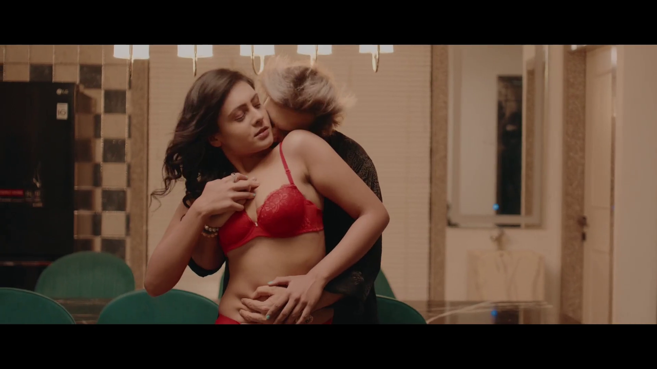 vlcsnap-2025-06-09-22h46m33s147