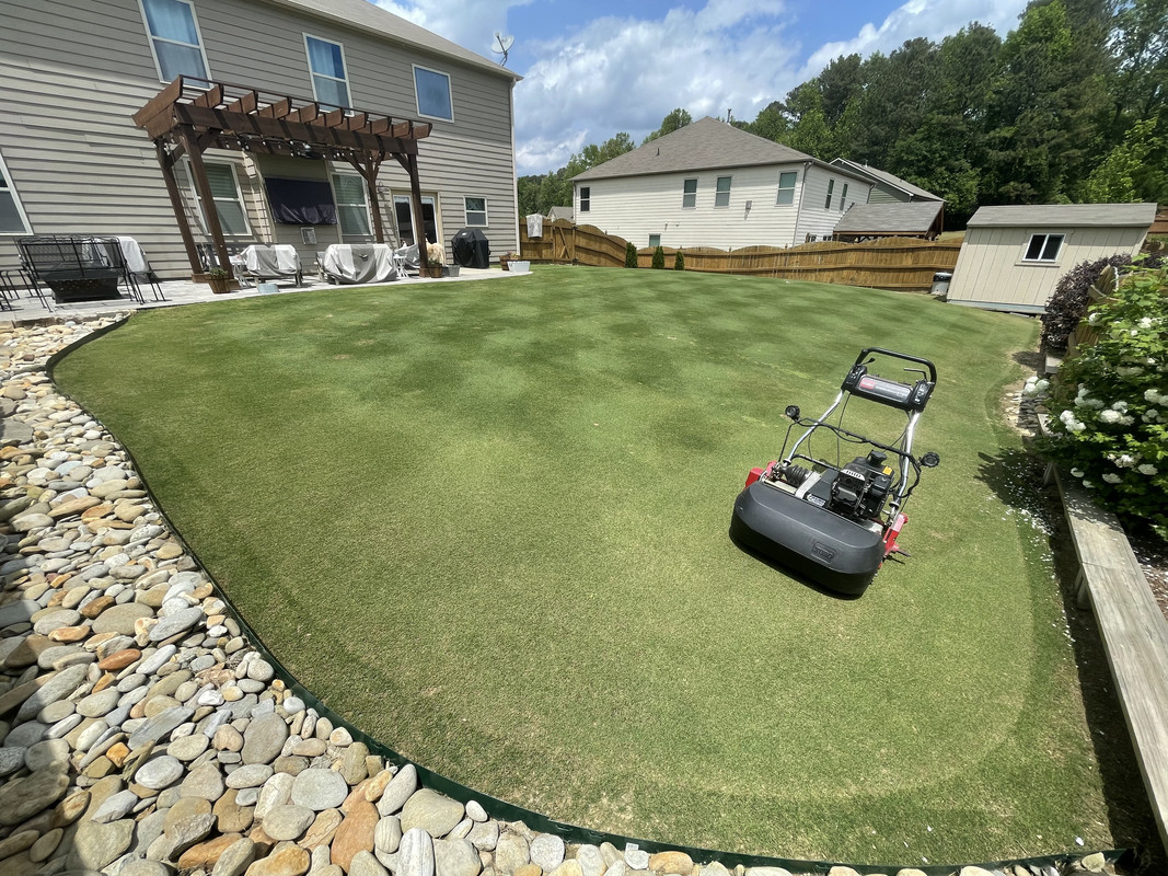 EAE0A63D-D0A1-4D32-BFC9-299EE6E7ABDE