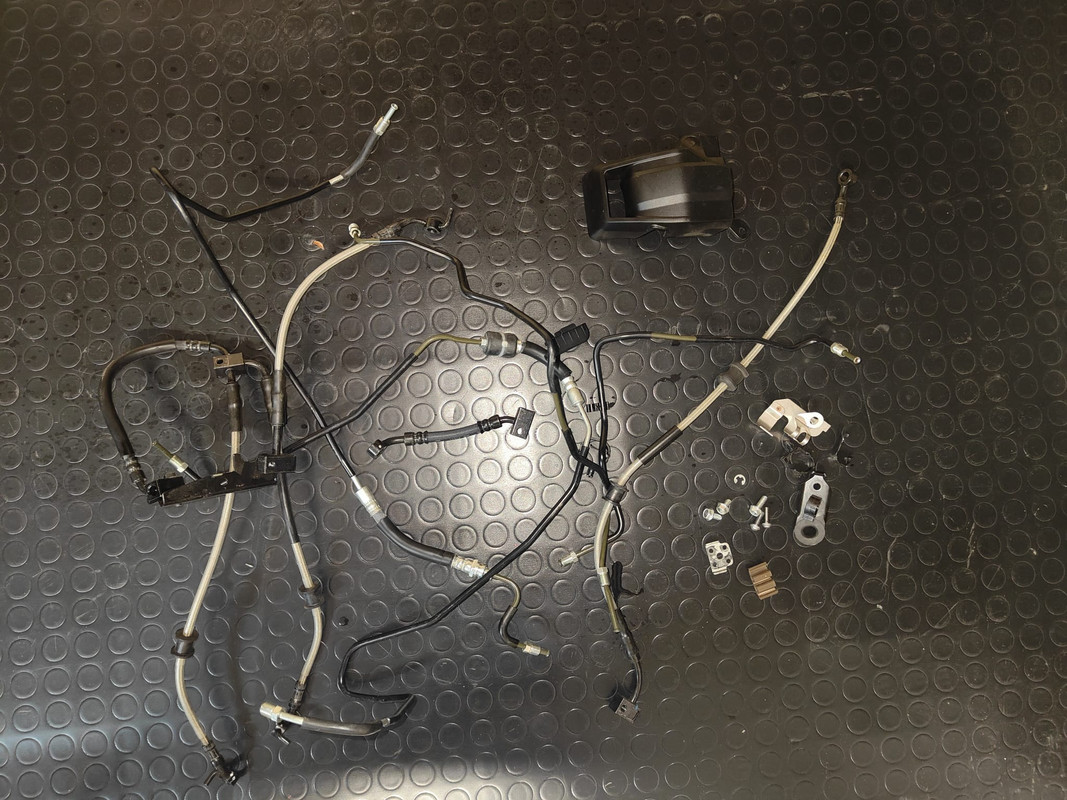 WhatsApp Image 2022-02-24 at 09.30.28 (1)