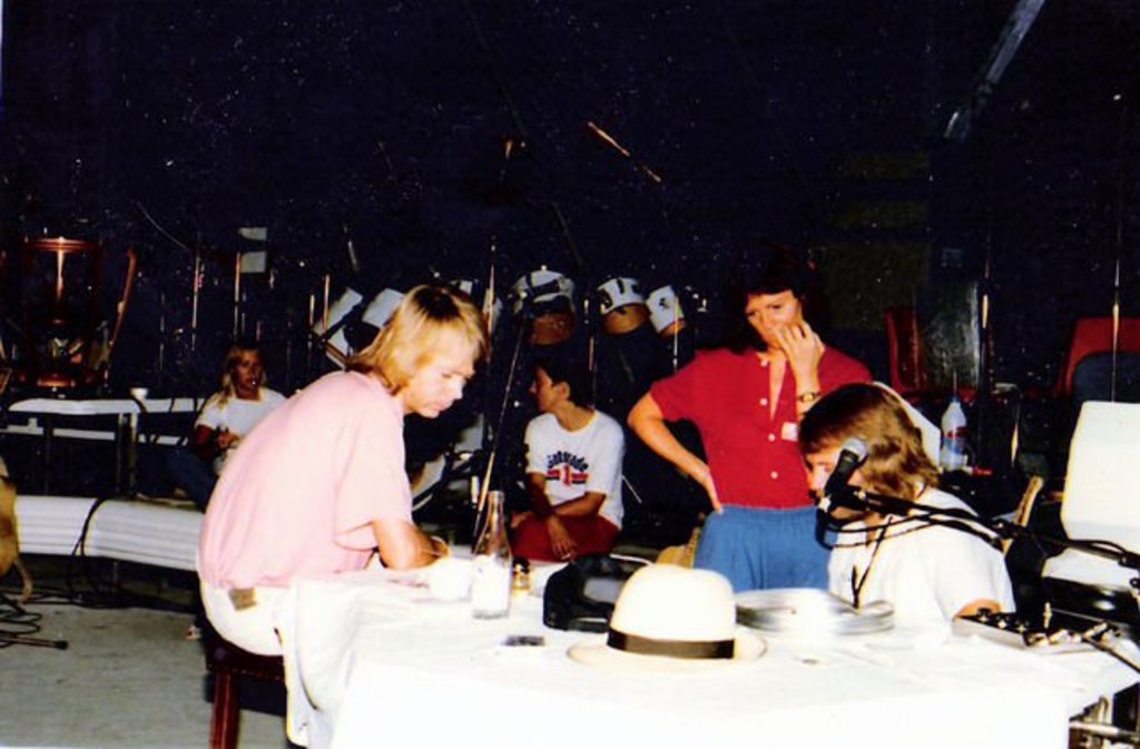 66326_115503981842129_100001475833690_111258_345