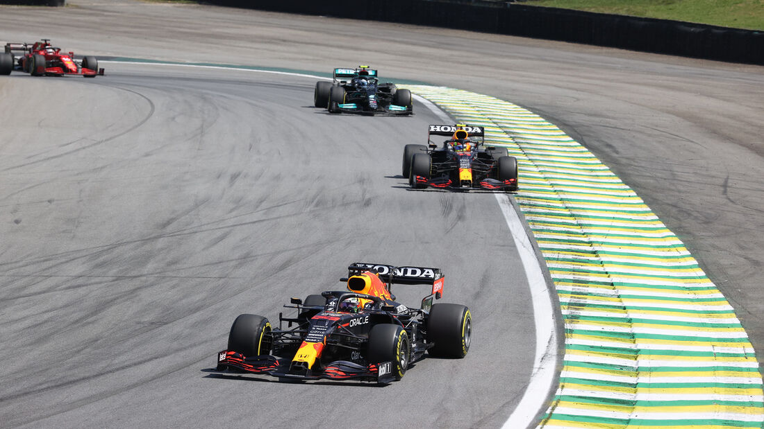 Max-Verstappen-Red-Bull-GP-Brasilien-2021-Sao-Paulo-Rennen-169Gallery-2b448cf4-1850186