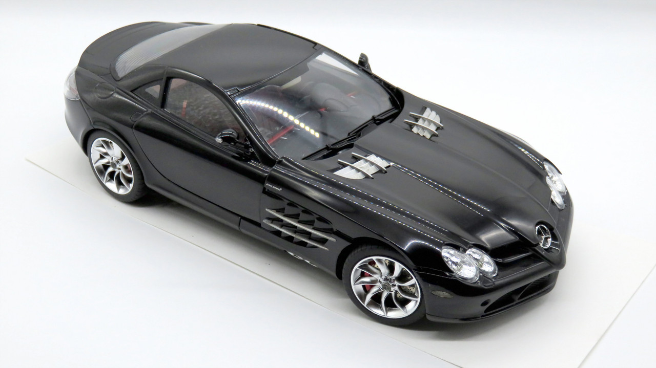 Tamiya Mercedes Benze SLR McLaren IMG-1667