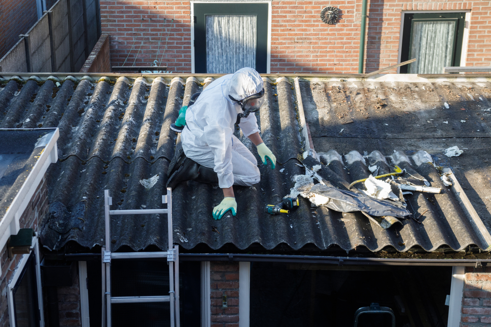 Removing Asbestos Roof Tiles 