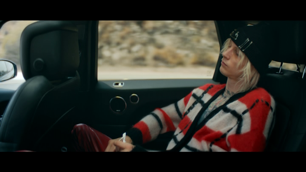 vlcsnap-2023-07-08-01h00m21s141