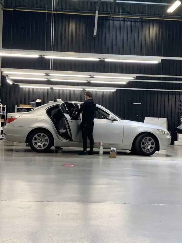 B8BA18B1-C869-4304-9069-A6D65B873D33