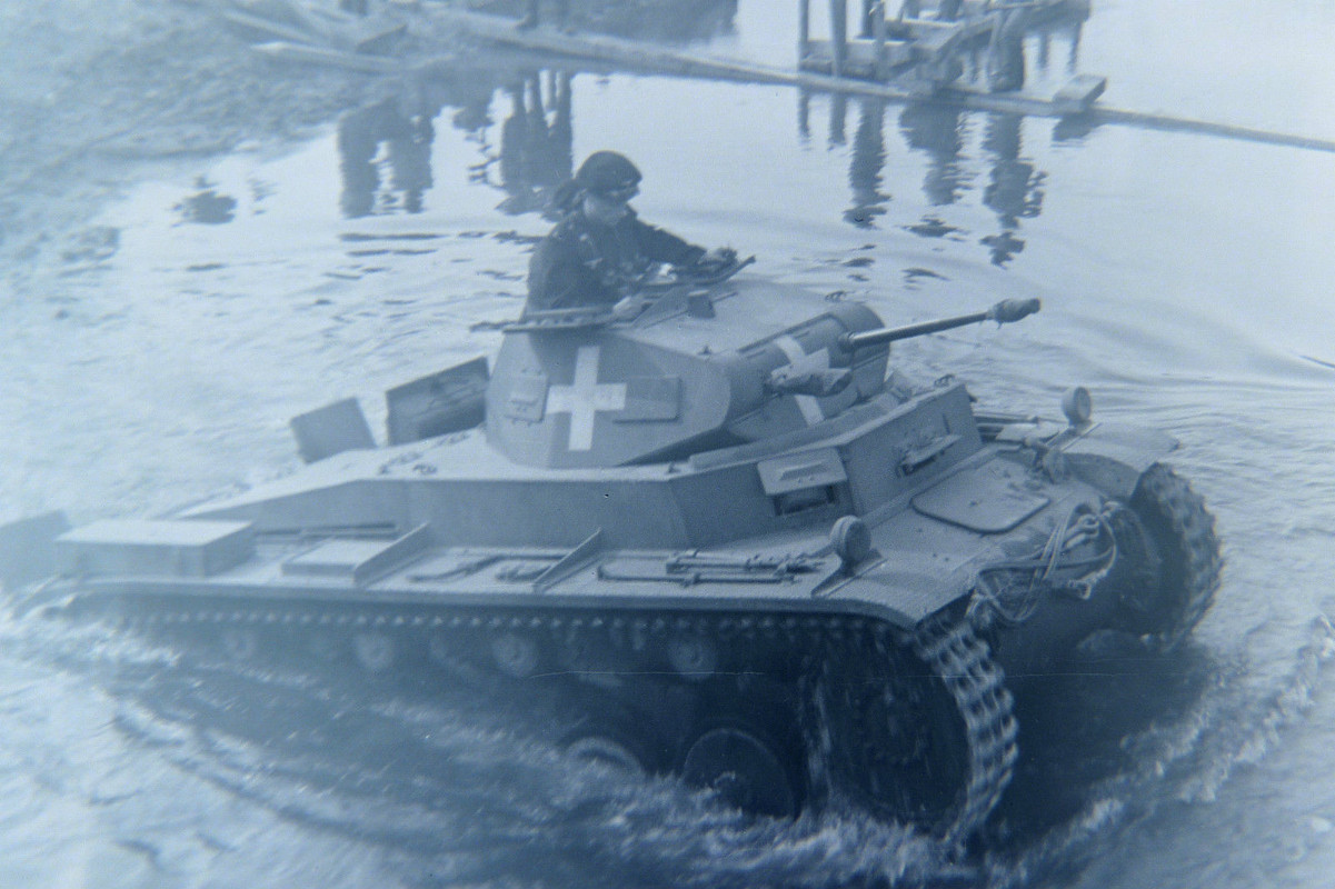 PANZER P II Brücke Furt