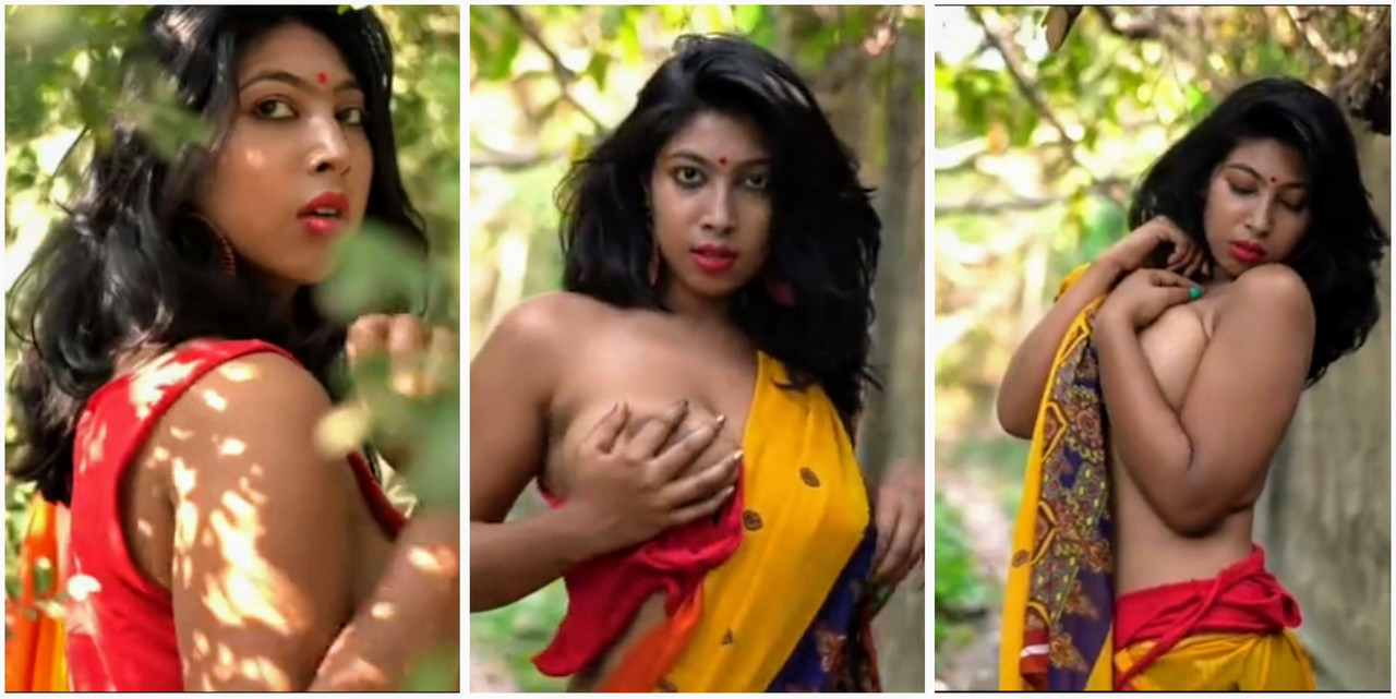 Neelam hot desi model showing her boob exclusive viral video