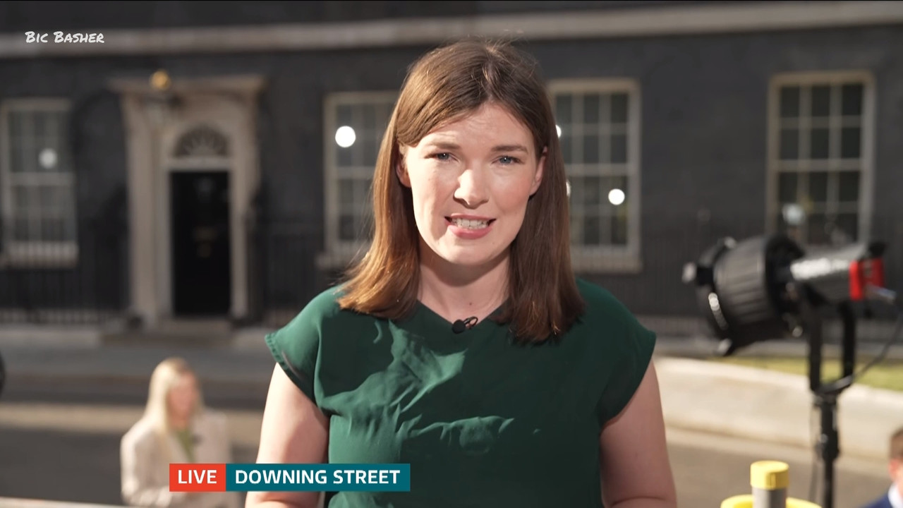 07 20 18 00 00 ITV News Granada Reports Weather ts snapshot 07 54 219