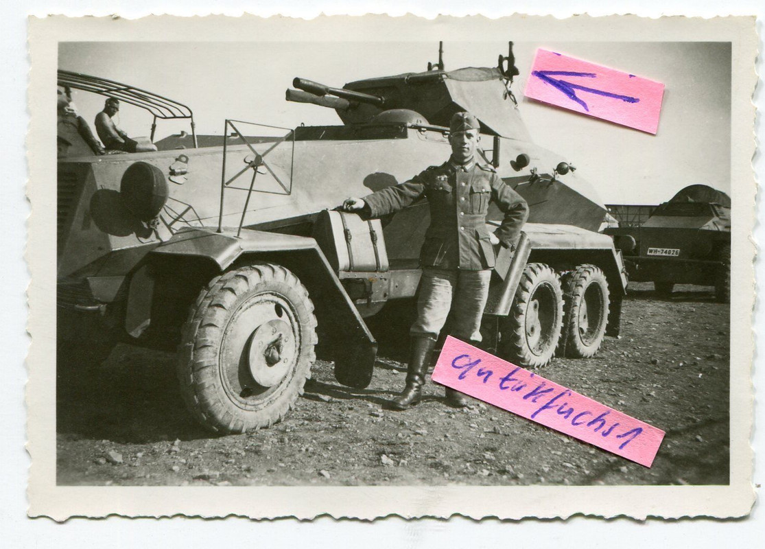 Deut. Funk-Schützen-Panzer mit Klapp-Rahmen-Ante