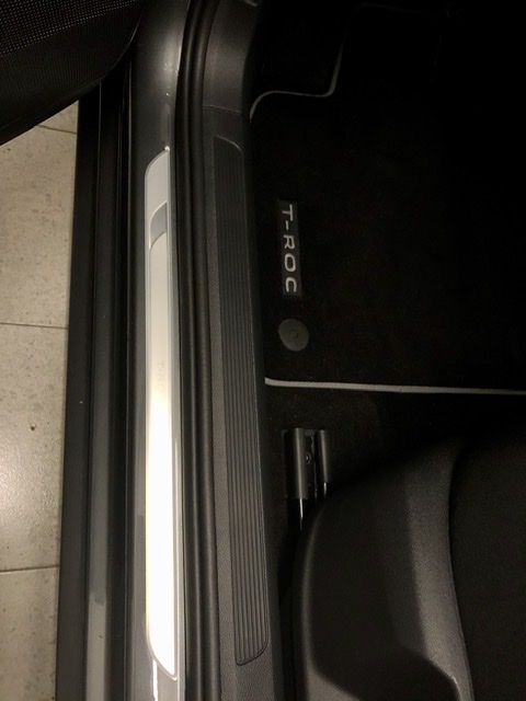 5B4085ED-657C-4991-A9DF-99BEA70070CA