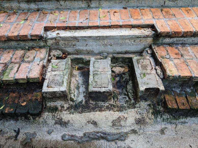 2x4 concrete blocks 2025
