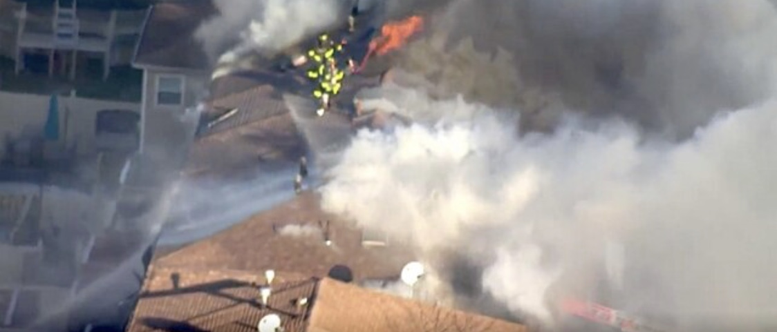 47EF6B21-3DF7-4670-9CF1-974531979839