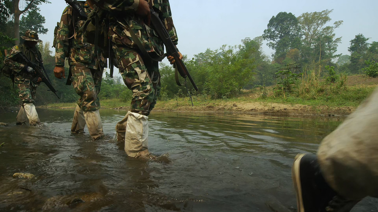 [HR] Thailand - Earth's Tropical Paradise S01E03 [BBC Two 1080p x265]_17