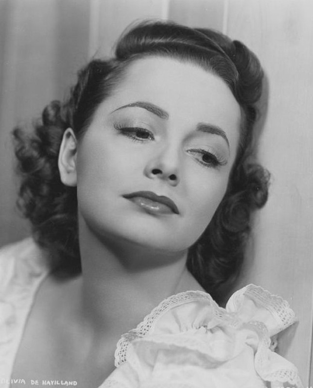 olivia_de_havilland_a96