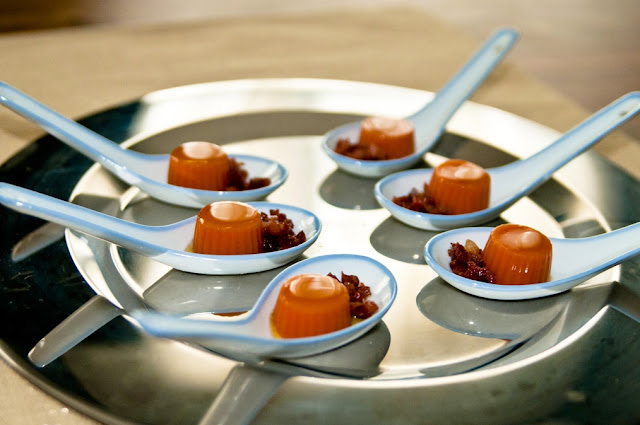 Cucharitas de gelatina de gazpacho con jamón Cucharitas-de-gelatina-de-gazpacho-con-jam-n