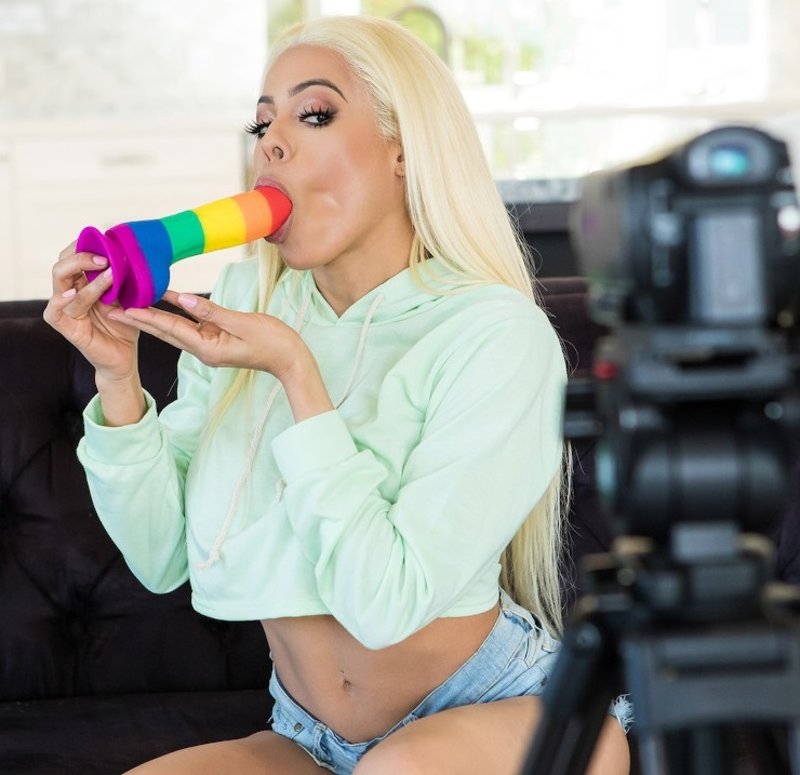 Luna Star - Porn Star Sex Tips 2 480p