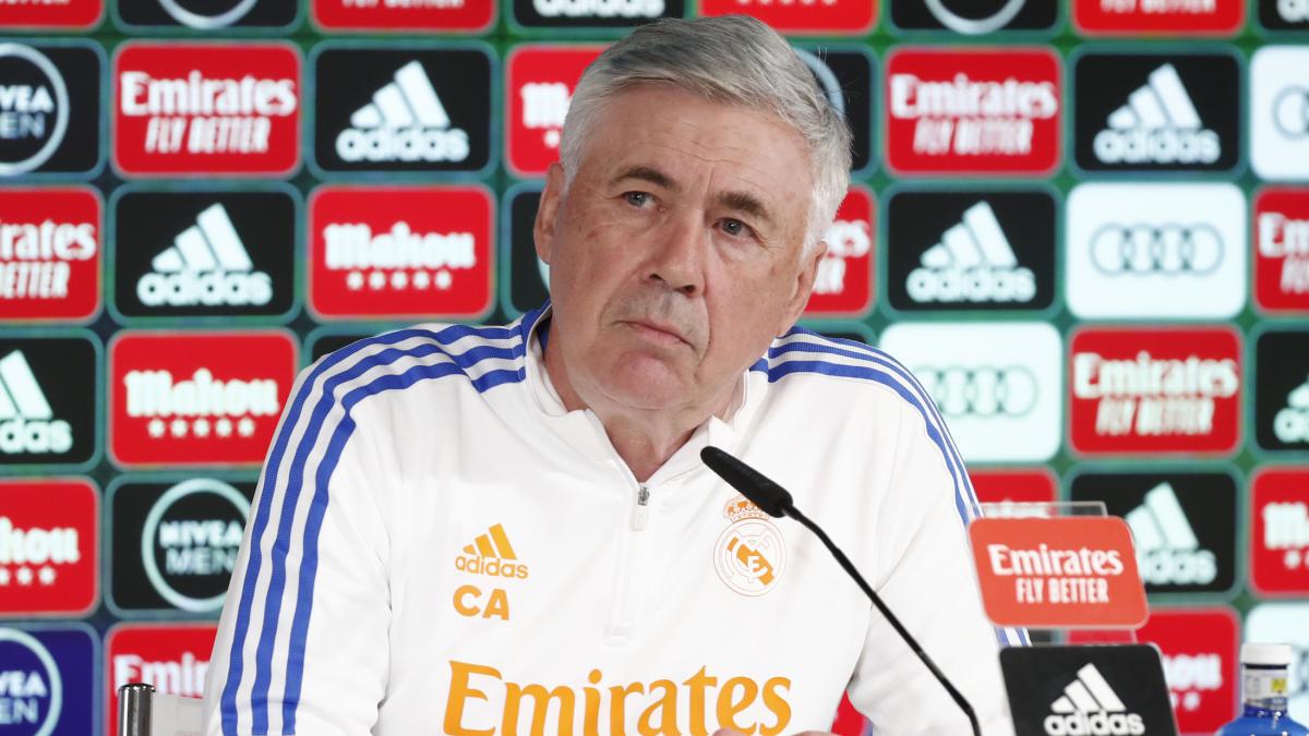Carlo Ancelotti no piensa en la llegada de Mbappé al Real Madrid