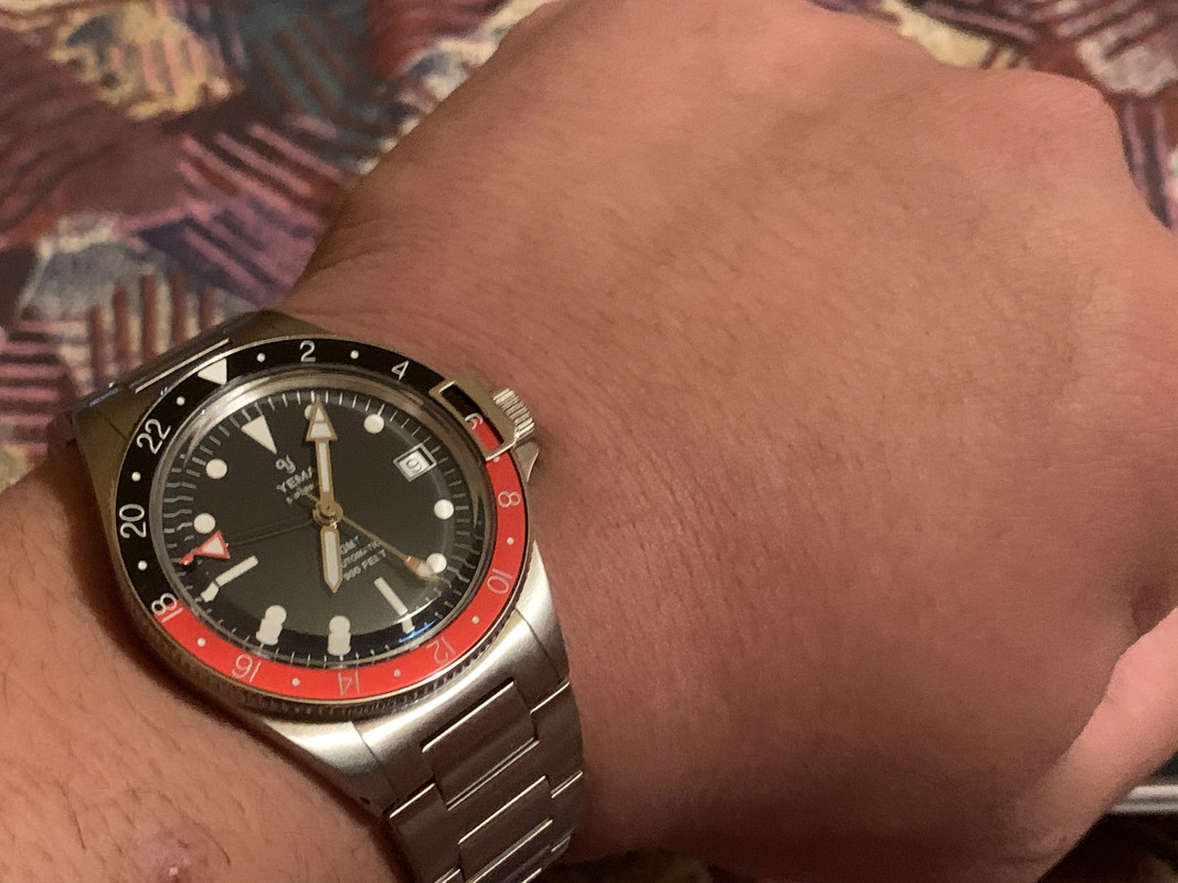 807B4F7C-8FAA-4A0D-AA2D-128DDE39B47F