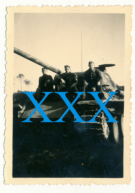 Foto 2 Wk Z.B.V D-R Rarität Panzer Sondereinheit-1