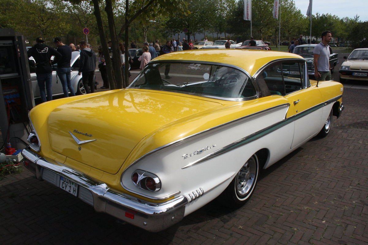 yellow-chevy-bellair.jpg