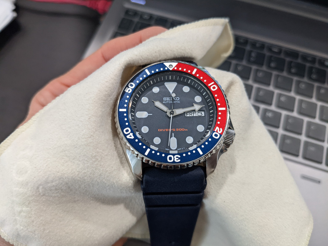 PXL_20211203_212455468