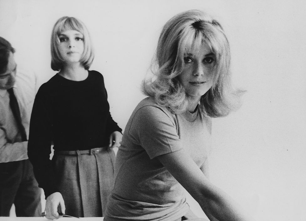 catherine_deneuve_mc30