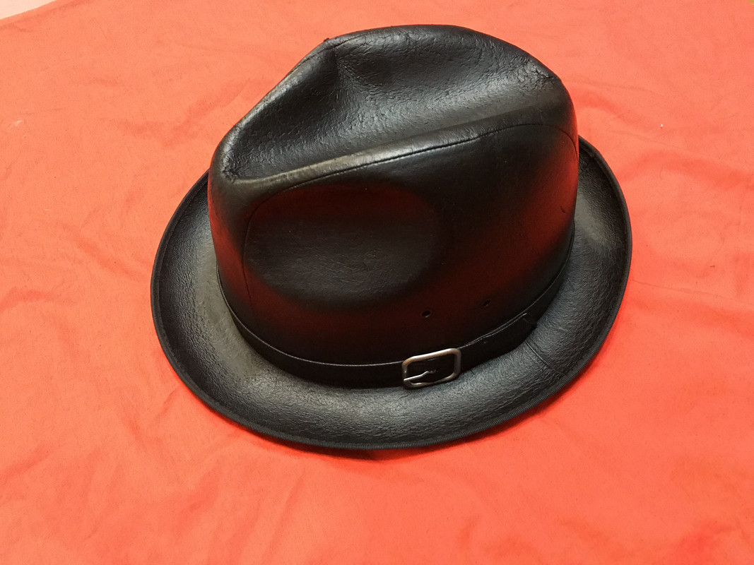 6251F748-50C3-4B23-BE5B-9D6AAEB3BE16