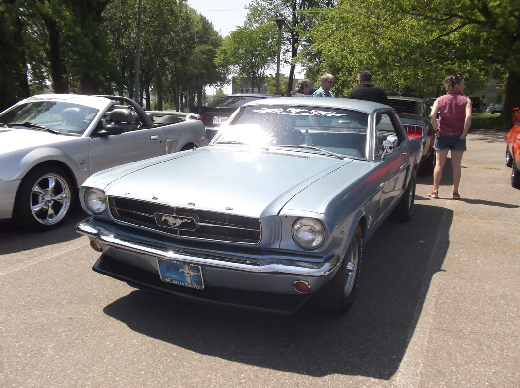 Activité 2023: Bénédiction des Mustang le 28 mai 2023 1965-1