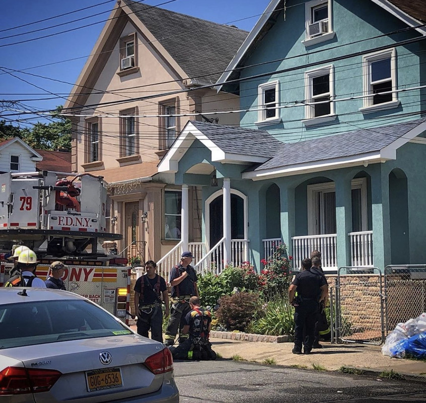 1B6C7ECE-B4F9-42F1-89C4-2134B6985520