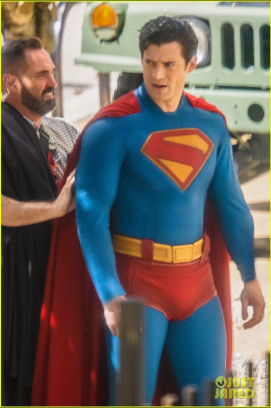 superman デヴィッド・コレンスウェット　 スーパーマン　DC new-look-at-david-corenswet-as